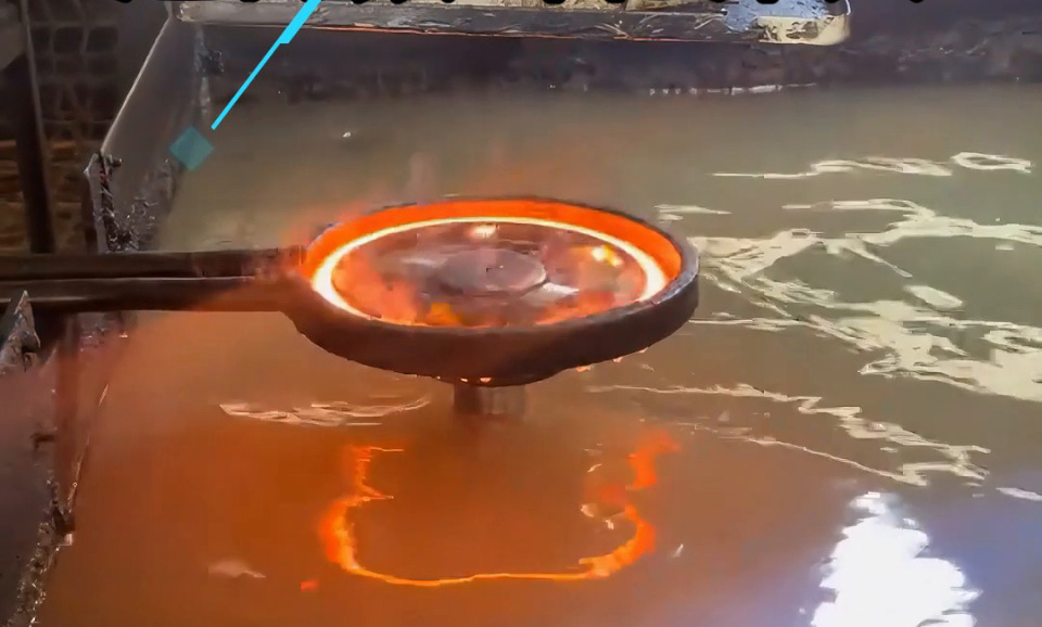 老板看了都震驚！齒輪自動(dòng)化淬火技術(shù)讓生產(chǎn)效率提升300%